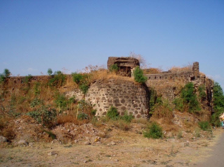 Machnur Fort, Machnur, Maharashtra, India
